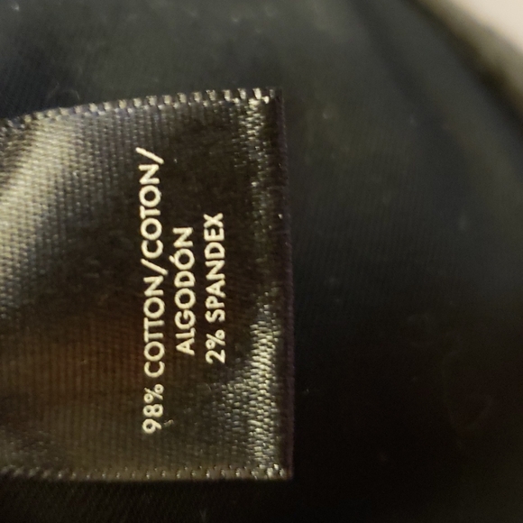 NEW! Ann Taylor black Bermuda shorts - Picture 5 of 8